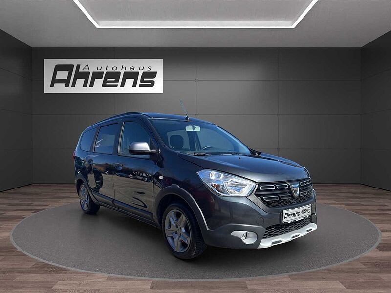 Dacia Lodgy TCe 130 Stepway *SHZ-GJA*