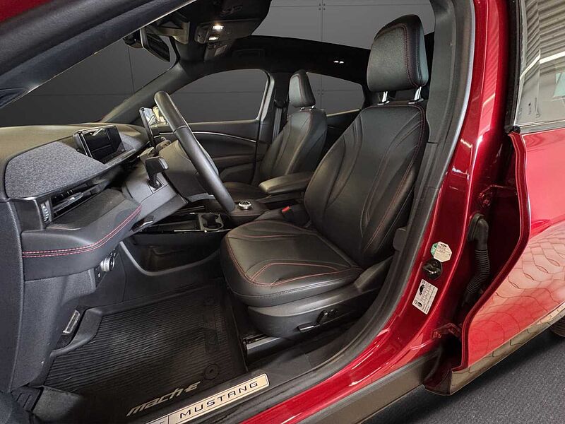 Ford Mustang MACH-E AWD *Pano-B&O*