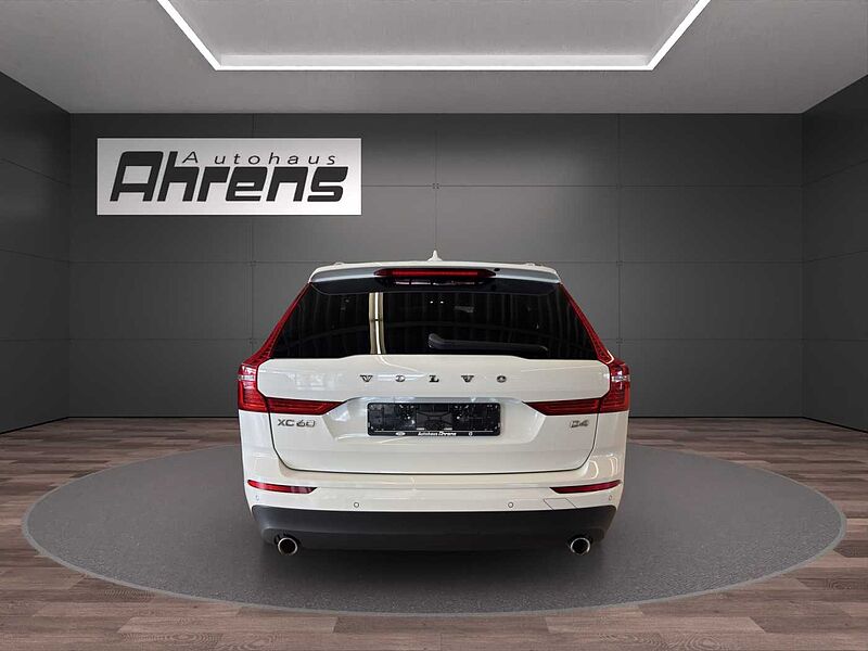 Volvo XC60 D4 Momentum *AHK-eHeck-SHZ-LED*